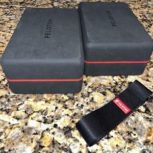 Yoga blocks and strap Peloton